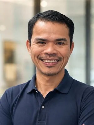 Portrait of Nguyen Quang Huy, CEO